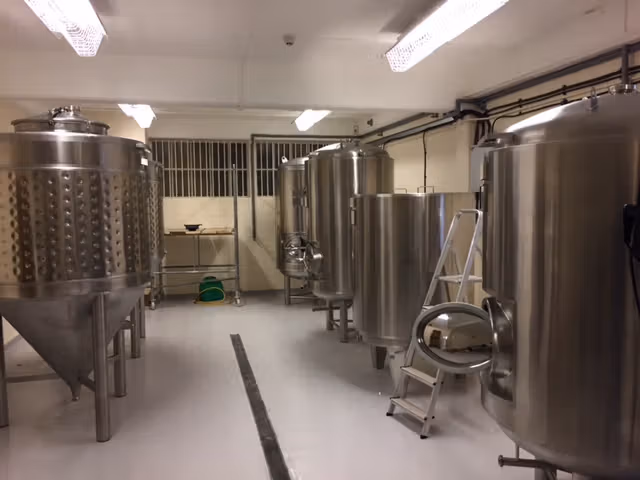 brewery tanks UK. The Best Brewery Tanks in the UK: What Sets Premium Equipment Apart blog-header image