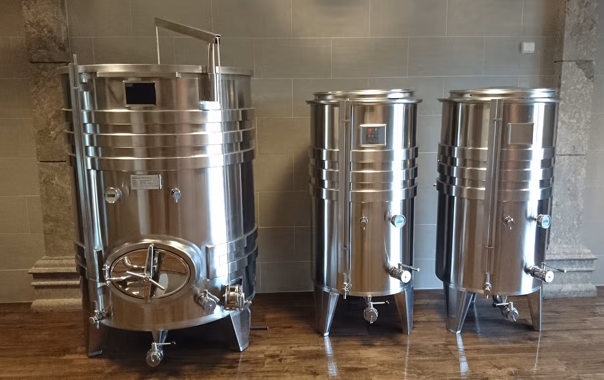 variable capacity wine tanks. Variable Capacity Wine Tanks Explained: Flexibility for Every Vintage blog-header image